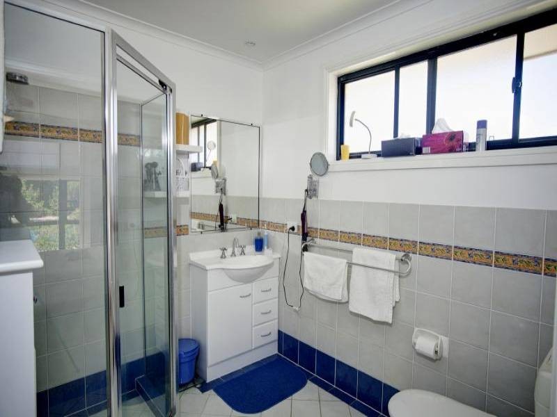 4 Riana Crescent, Forster NSW 2428