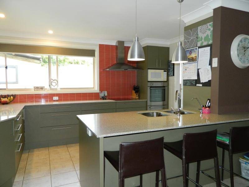 5 Paruna Court, Forster NSW 2428