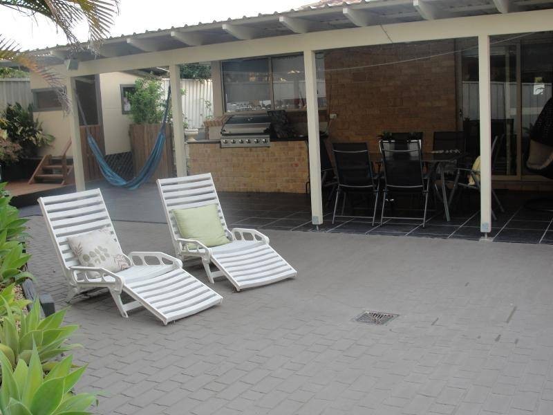 5 Paruna Court, Forster NSW 2428