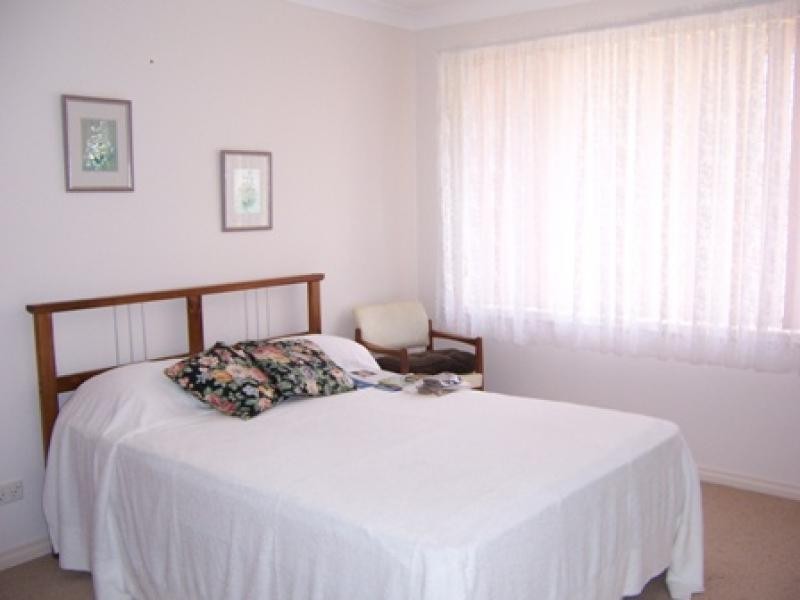 2/7 Burke Close, Forster NSW 2428