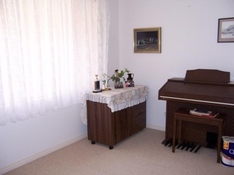 2/7 Burke Close, Forster NSW 2428