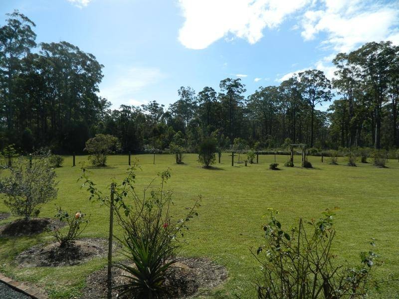 356 Shallow Bay Road, SHALLOW BAY, Coomba Park NSW 2428