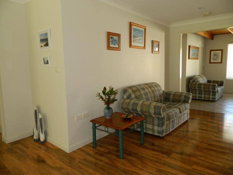 172 The Lakesway, Forster NSW 2428