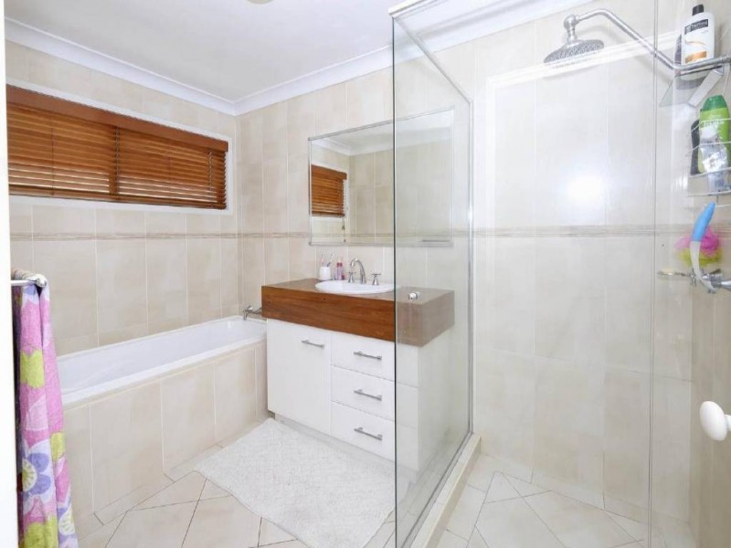 37 Green Point Drive, Forster NSW 2428