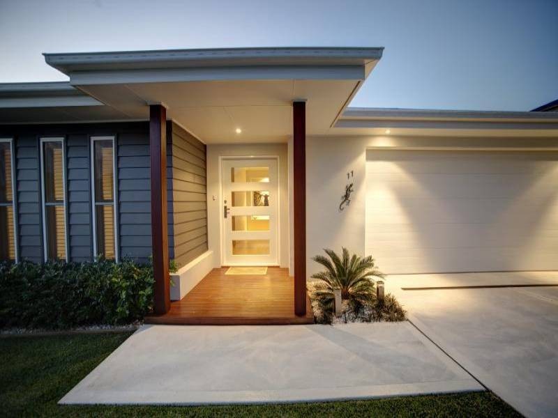 11 Isabella Parade, Forster NSW 2428