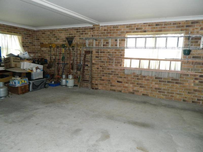 8 Hume Street, Forster NSW 2428