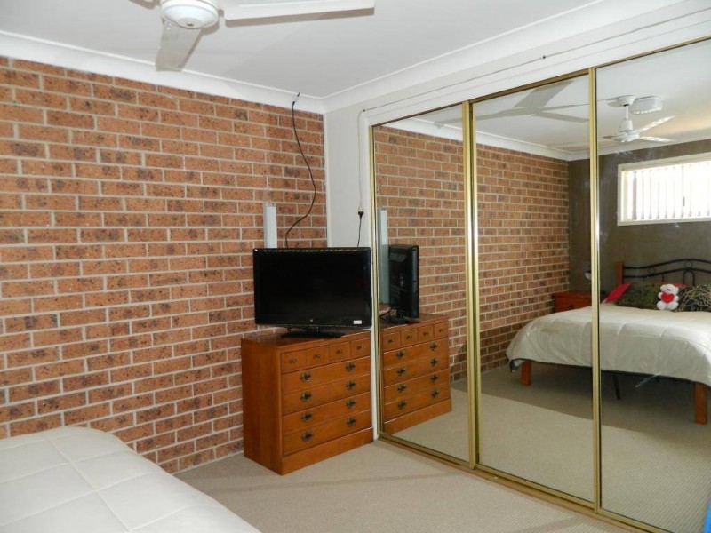 2/98 Macintosh Street, Forster NSW 2428