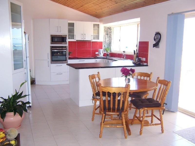 2 Charles Street, Forster NSW 2428