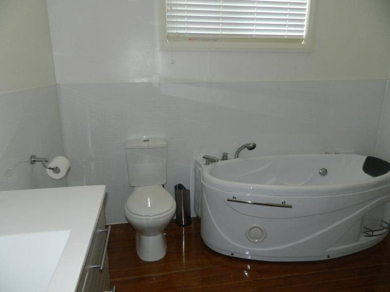 35 Helen St, Forster NSW 2428