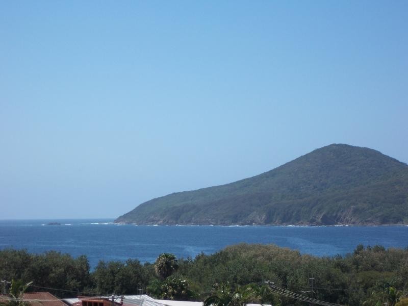 25 Lake Vista Crescent, Forster NSW 2428