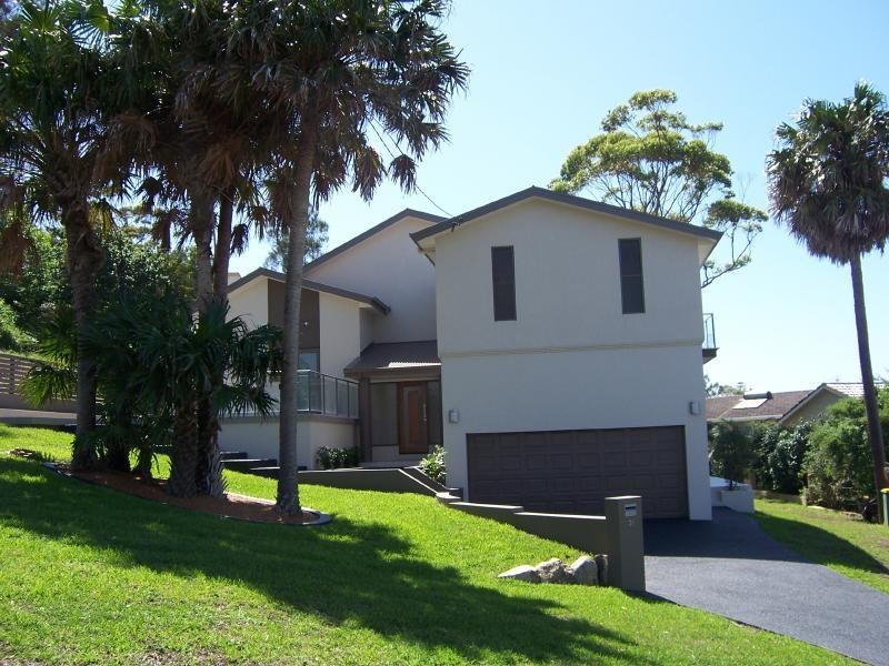 25 Lake Vista Crescent, Forster NSW 2428