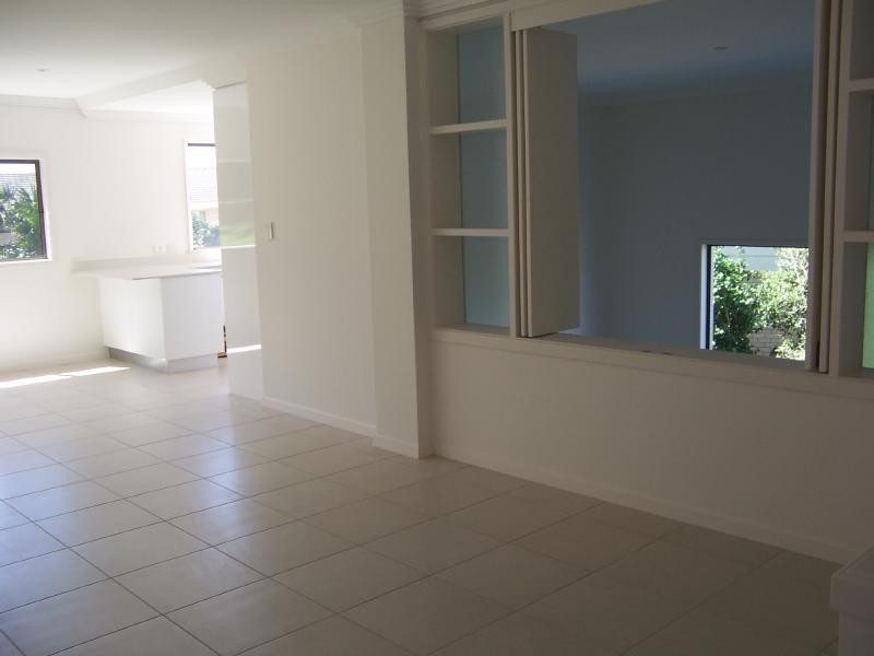 25 Lake Vista Crescent, Forster NSW 2428