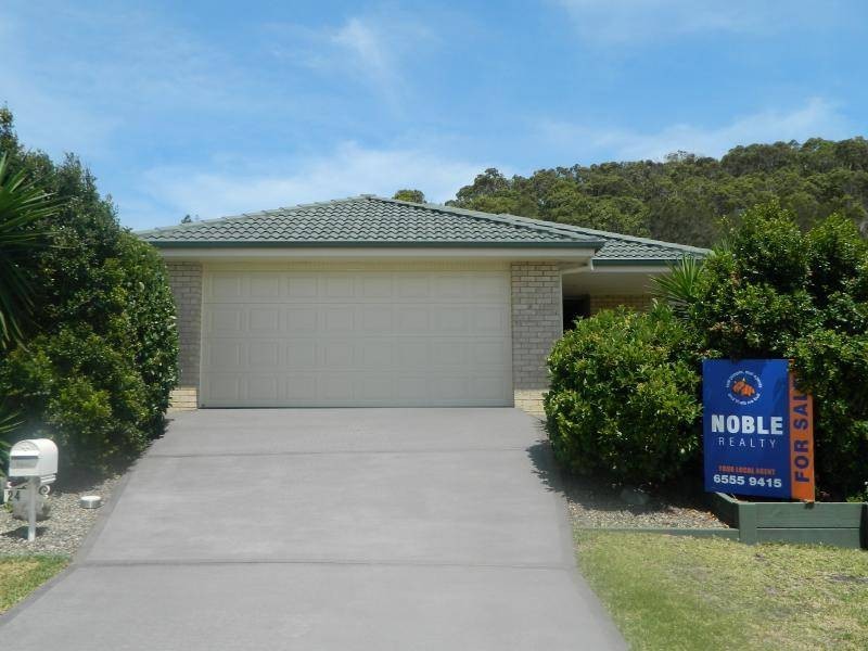 24 Wirrana Circuit, Forster NSW 2428