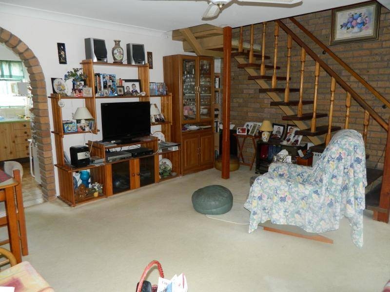 2/1 Pineview Close, Tuncurry NSW 2428