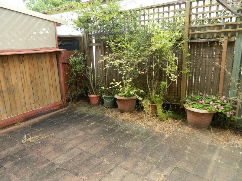 2/1 Pineview Close, Tuncurry NSW 2428