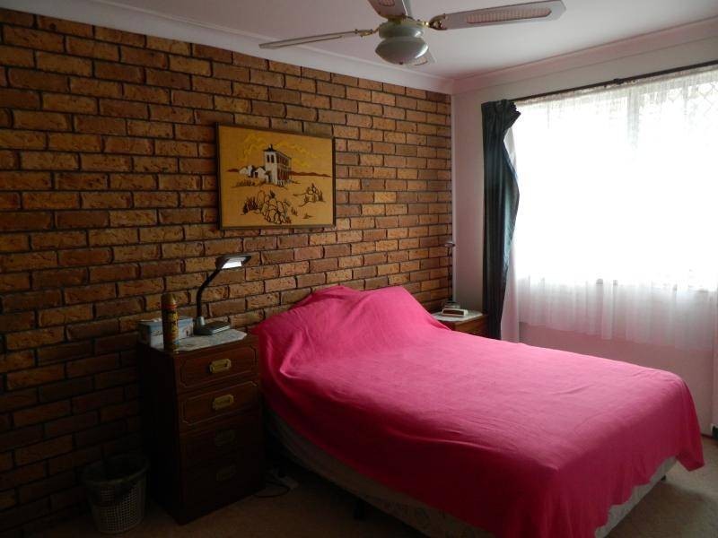 2/1 Pineview Close, Tuncurry NSW 2428