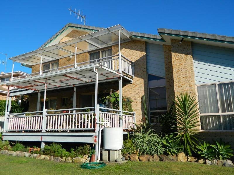49 Karloo Street, Forster NSW 2428