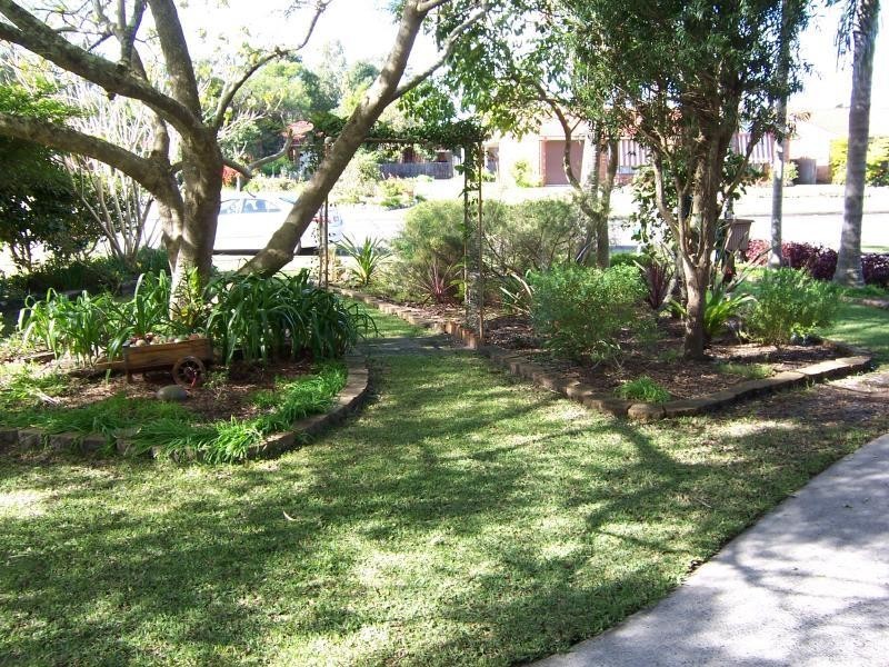9 Montego Place, Tuncurry NSW 2428