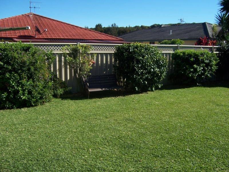 67 Akala Avenue, Forster NSW 2428