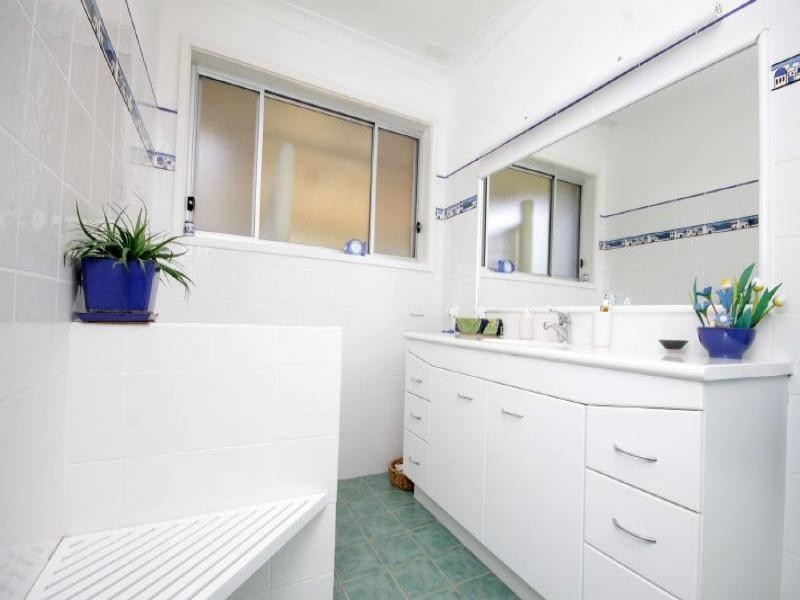 35 Becker Road, Forster NSW 2428