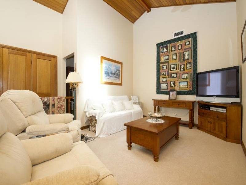 4 Gunsynd Close, Tuncurry NSW 2428