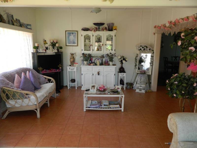 12 Bent Street, Tuncurry NSW 2428