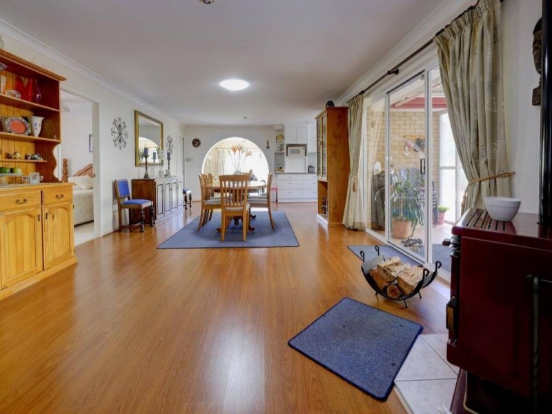 31 Karloo Street, Forster NSW 2428