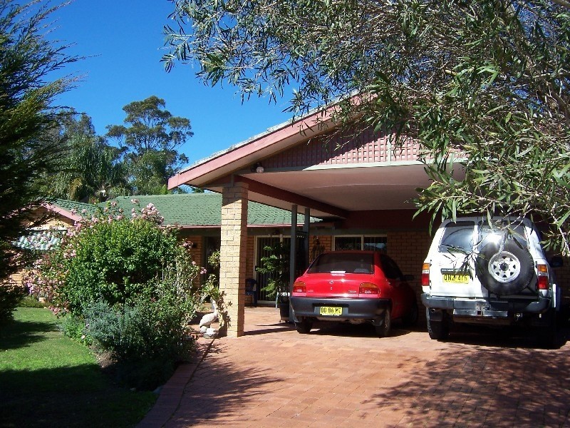 6 Endeavour Court, Forster NSW 2428