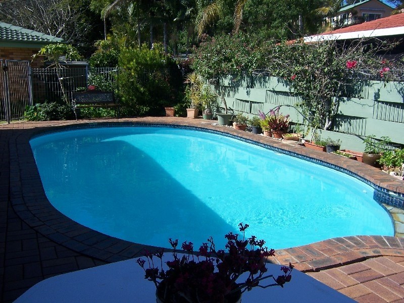 6 Endeavour Court, Forster NSW 2428