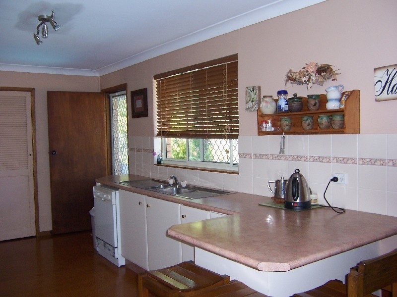 6 Endeavour Court, Forster NSW 2428
