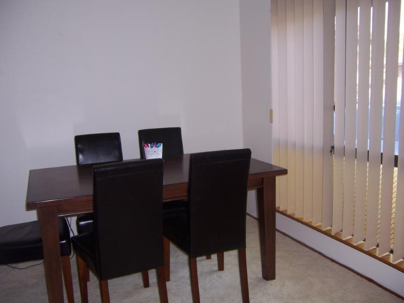 2/5 Fairway Crescent, Forster NSW 2428