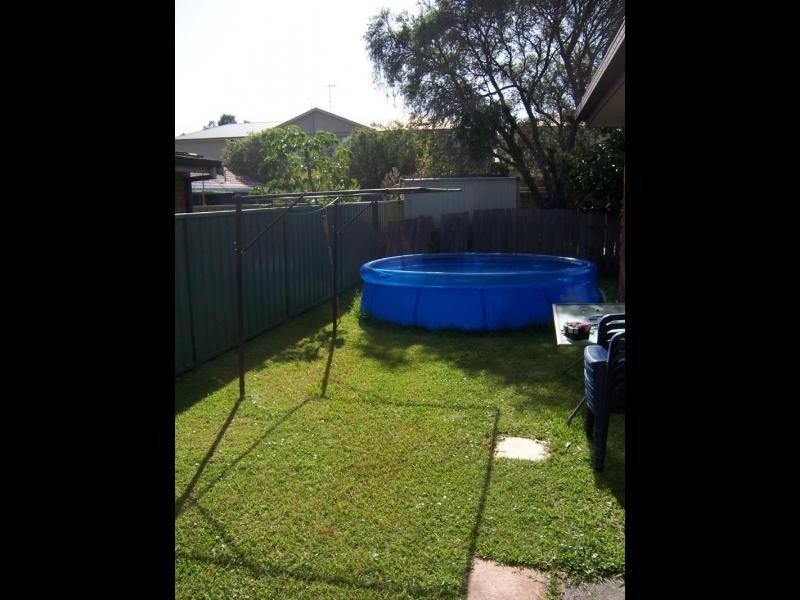 2/5 Fairway Crescent, Forster NSW 2428