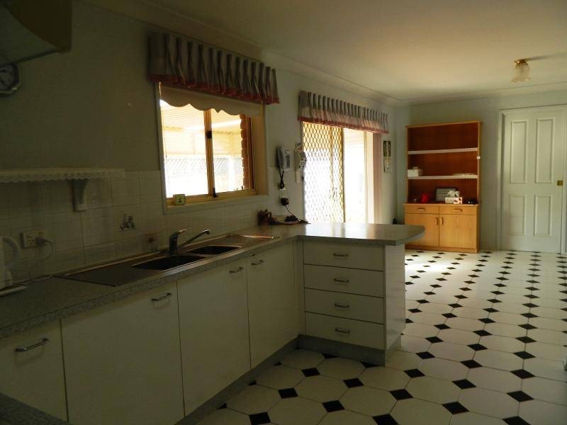 1/7 Mayfair Place, Forster NSW 2428