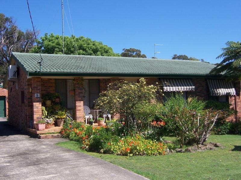 5 Leguna Crescent, Forster NSW 2428