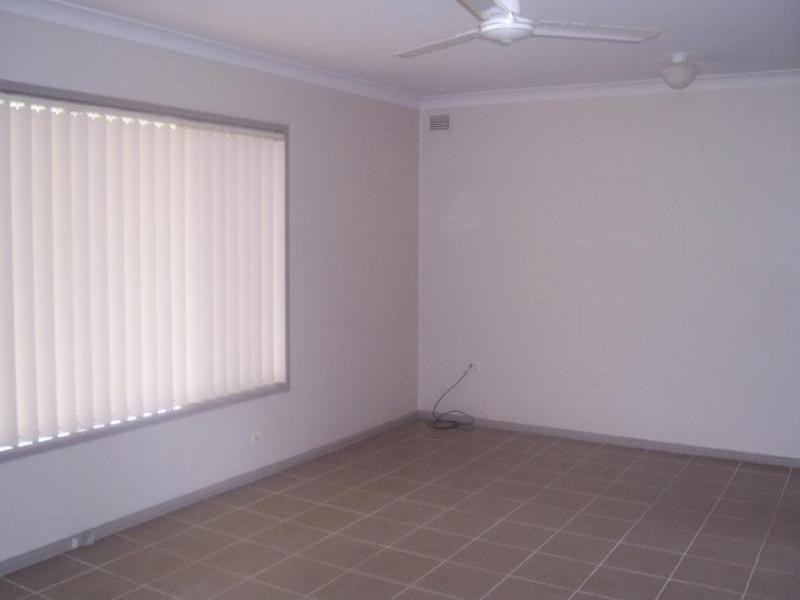 83 Lake Street, Forster NSW 2428