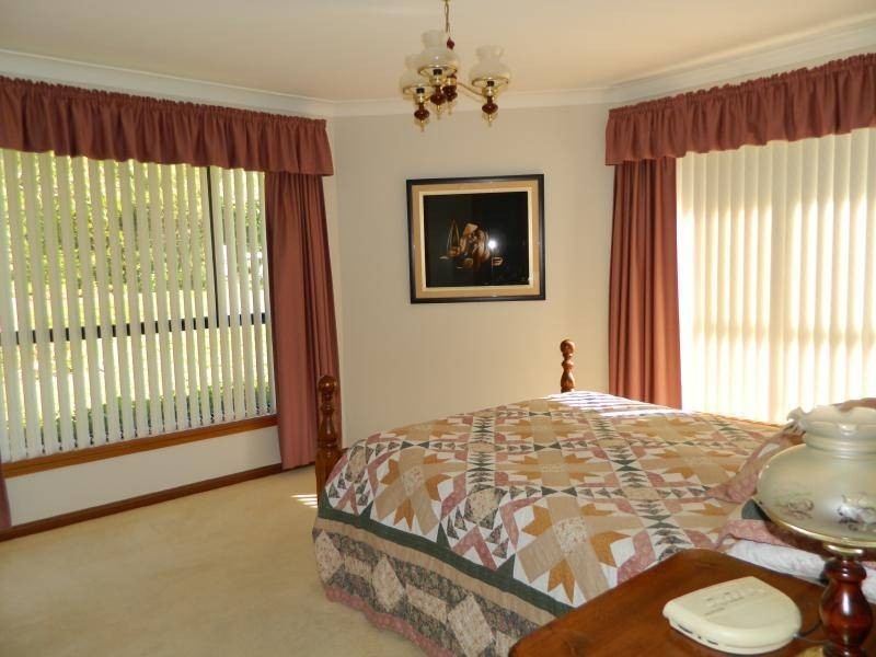 1 Illusions Court, Hallidays Point NSW 2430