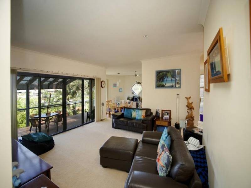 22 Belton Way, Forster NSW 2428
