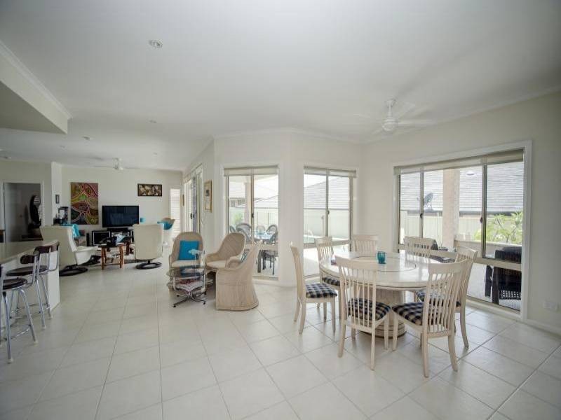3 Wirrana Circuit, Forster NSW 2428