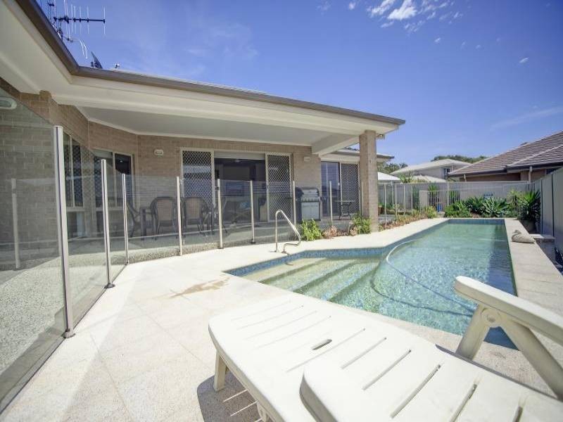 3 Wirrana Circuit, Forster NSW 2428