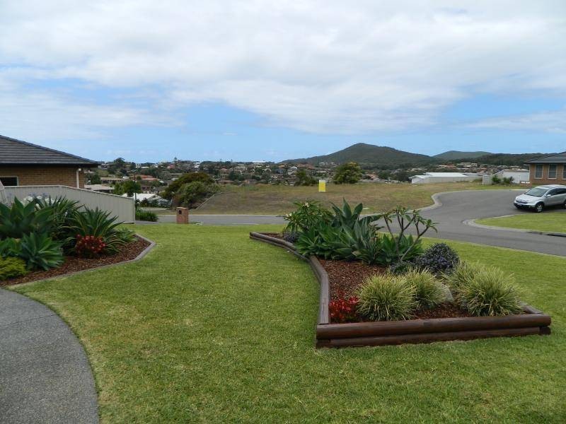 3 Wirrana Circuit, Forster NSW 2428
