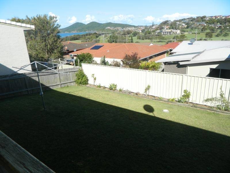 16 Sunbakers Drive, Forster NSW 2428