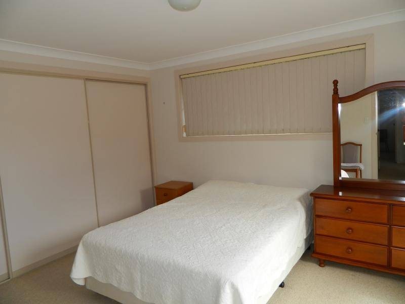 2/2 Wills Court, Forster NSW 2428