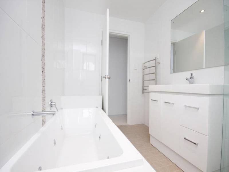2/14 Wharf Street, Tuncurry NSW 2428