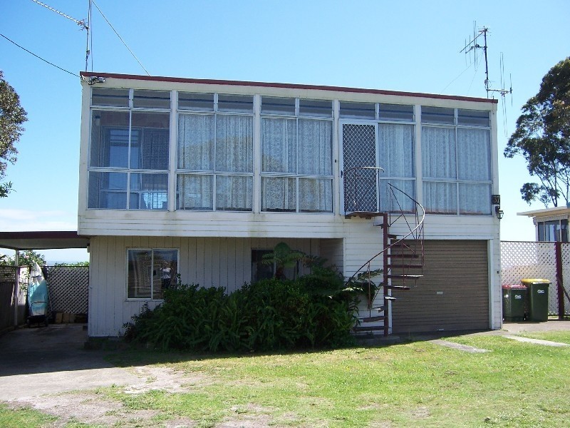 37 South Street, Forster NSW 2428
