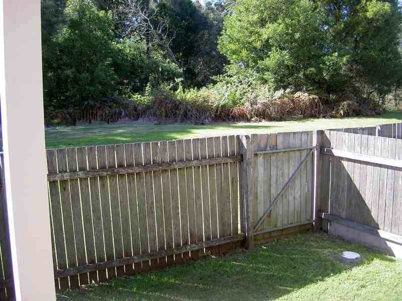 1 & 2/13 Helen Street, Forster NSW 2428