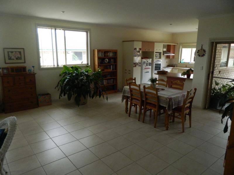 43 Akala Ave, Forster NSW 2428