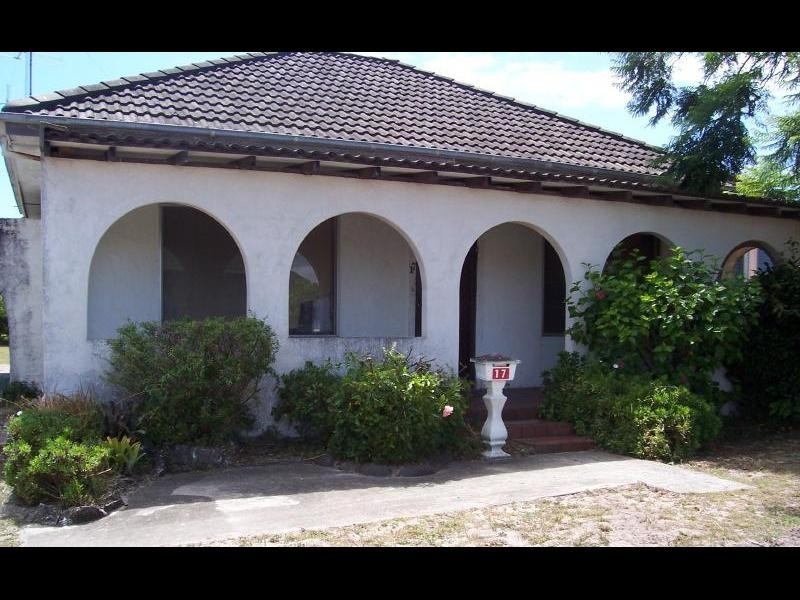 17 Bent Street, Tuncurry NSW 2428