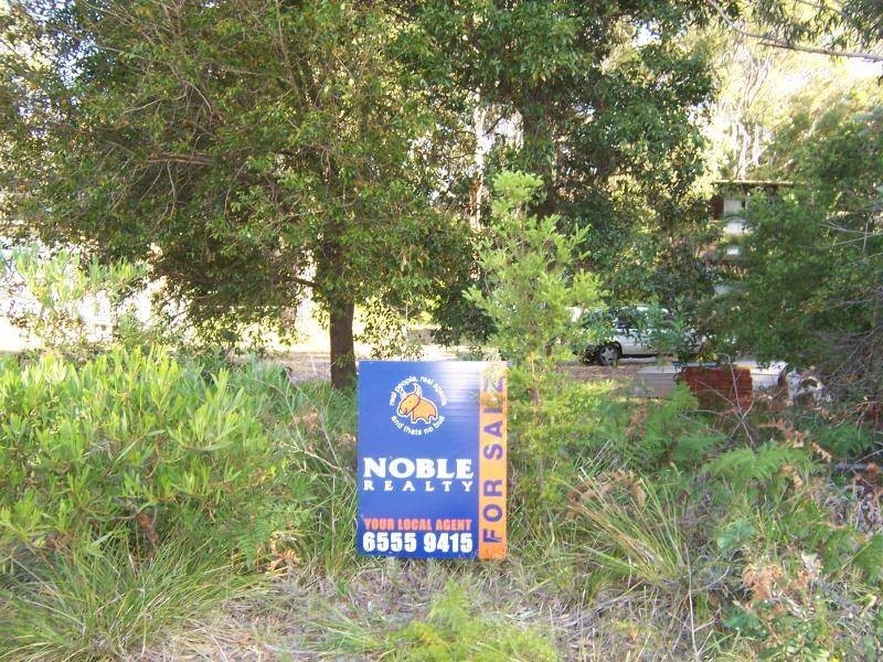 115 Greenpoint Drive, Green Point NSW 2428