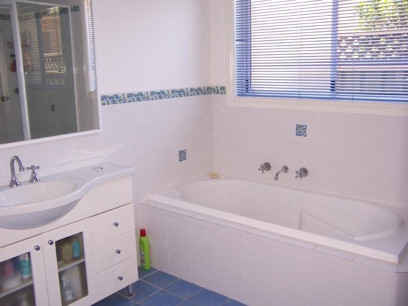 12 Burke Close, Forster NSW 2428