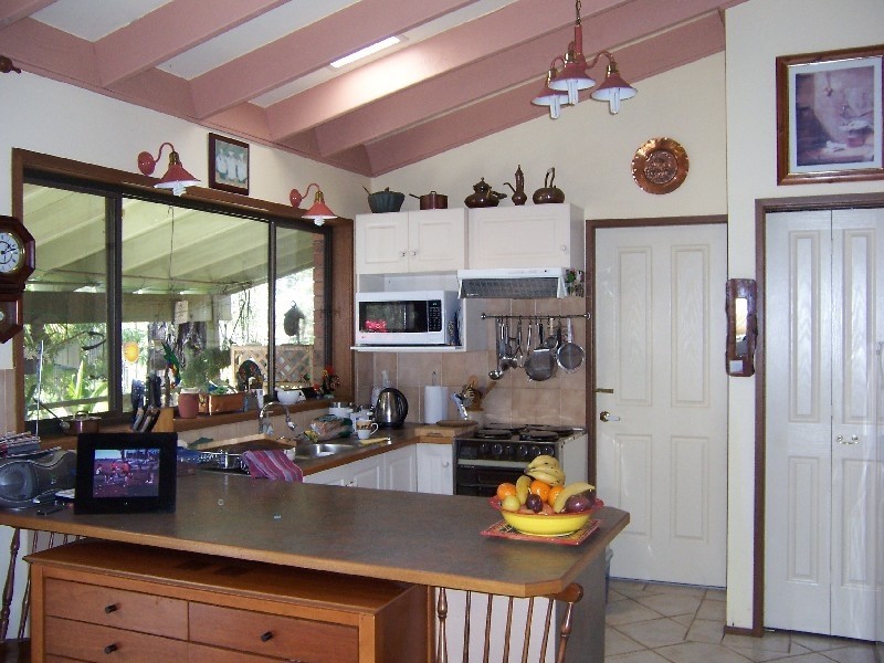 1 Homestead Heights, Hallidays Point NSW 2430